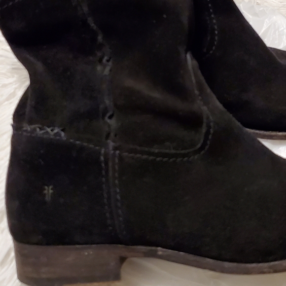 EUC Frye Black Boots Size 8M - Picture 2 of 5